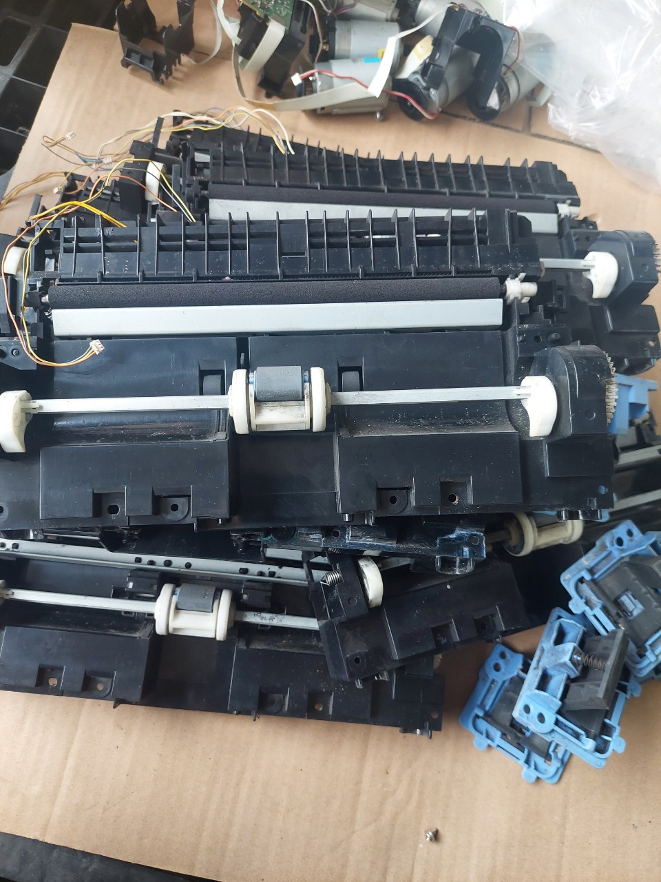 Be-co-sau-may-hp-1522-boc-may-3.jpg