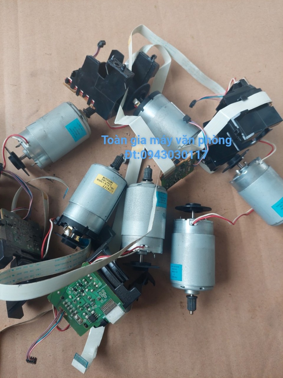Mo-tor-may-hp-1522-mo-tor-775-boc-may.jpg